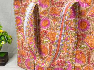 Fashion Tote Perfect for Work, Shopping, Beach, or Casual Outings with Spacious Design - Product Image 5