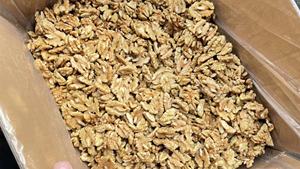 วอลนัทแห้งพรีเมี่ยมเคอร์เนลในบรรจุภัณฑ์10กก. แบบดิบและปอกเปลือก - Product Image 2