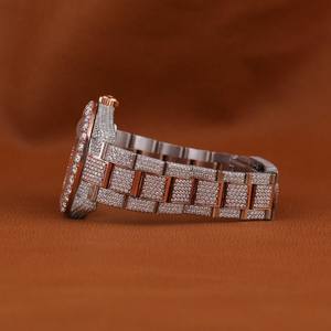 Cadran couleur or rose Montre moissanite entièrement glacée Montre luxueuse en acier inoxydable Cadran vintage Poignet hip hop Personnalisé Hand Mad - Product Image 2