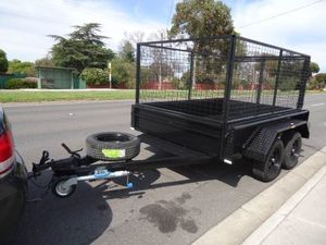 Nouvelle remorque à bétail freinée 8x5 avec feux LED, entièrement galvanisée, 3500 kg ATM, cage 600 mm x 10 x 6, freins électriques - En promotion - Product Image 3