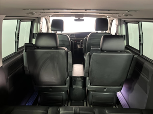 Voiture d'occasion de qualité et abordable, Volkswagen Caravelle T6.1 2.0 BiTDI High-Line Auto 4Motion (146 kW) 2022, conduite à droite - Product Image 5