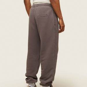 จ็อกเกอร์ผ้าคอตตอนสีน้ำตาลของผู้ชายแบบแห้งเร็วระบายอากาศได้ดีพร้อมกระดุมข้อมือและกระเป๋าข้างดีไซน์ล่าสุด - Product Image 2