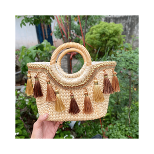 Bolsa de jacinto de agua textura trenzada suave con bolsillo interior con cremallera y borla para estilo de vacaciones y viajes de compras, hecho en Vietnam - Product Image 6