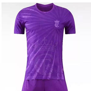 Uniforme de fútbol de poliéster 100% de alta calidad, tela suave, diseño personalizado, ropa de equipo, conjunto de Color sólido - Product Image 1