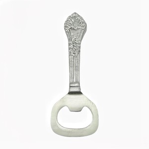 Venta superior Metal plateado en relieve diseño mango fácil de agarrar abrebotellas boda restaurante Hotel fiestas regalo - Product Image 6