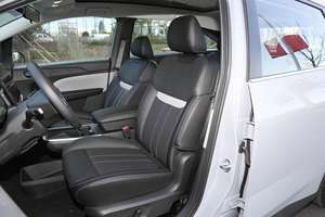 Voiture compacte électrique d'occasion 2024, autonomie de 520 km, conduite automatique fluide, véhicule électrique bien entretenu, provenant du Japon - Product Image 2