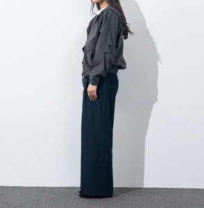 Sudadera con Capucha Personalizada OEM de Algodón para Mujer, Color Gris Oscuro, con Cierre, Diseño Transpirable, Bolsillo con Solapa, Ropa Casual de Invierno - Product Image 4