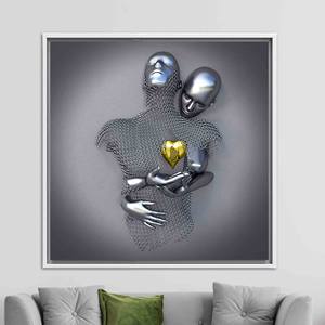 Art mural en verre moderne : Couple s'embrassant en argent, impression sur toile cœur doré, TOILE ENCADRÉE BLANCHE - Product Image 1