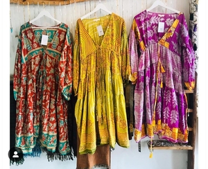 Prendas Vintage de Crepé, Manga Larga, Estampado Veraniego, Silueta Holgada con Decoración de Botones, Tejido de Punto, Cintura Natural - Product Image 3