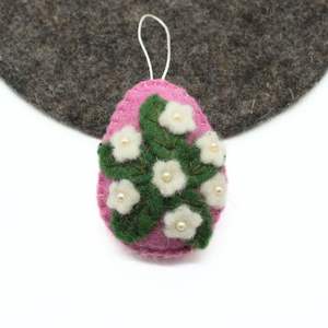 Huevos de Pascua y Adornos de Fieltro Rosa Hechos a Mano, Decoraciones Colgantes de Pared para Pascua - Product Image 4