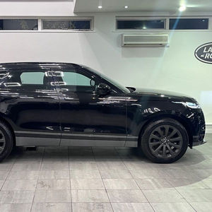 Nouvelles voitures d'occasion avec boîte de vitesses automatique R18 Taille des pneus Caméra arrière intérieure en cuir foncé Norme d'émission Euro VI - Product Image 1