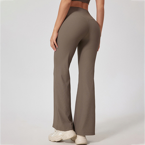 Leggings para mujer con textura suave y transpirable que proporciona comodidad relajante y soporte flexible para diversas actividades físicas. - Product Image 1