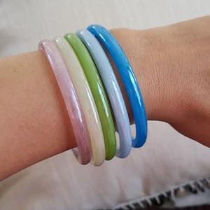 Pulseras de Dijes Grandes y Anchos de Resina Colorida Vintage, Geométricas Irregulares, para Mujer, Joyería de Moda al por Mayor - Product Image 2