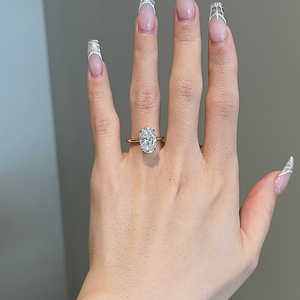 แหวนหมั้นเพชรทรงรี 4.10 กะรัต ทองคำ 14K สีเหลือง งานฝีมือสำหรับเจ้าสาวในงานแต่งงาน - Product Image 4