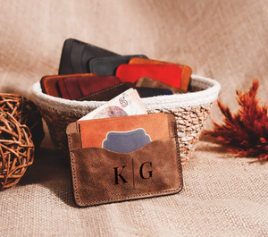 Clip para Billetes de Cuero Personalizado de Alta Calidad, Cartera Delgada Hecha a Mano, Regalo para Padrinos de Boda - Product Image 4