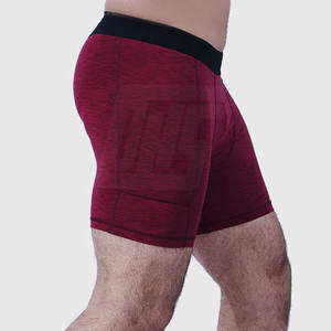 Short de compression Premium pour hommes avec tissu évacuant l'humidité adapté au jogging, à la course et aux sports quotidiens - Product Image 3