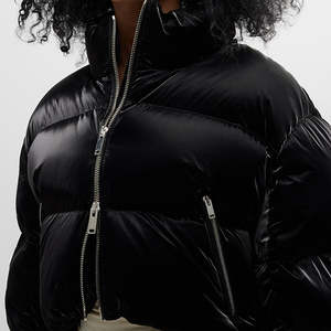 OEM personnalisé hiver chaud femmes noir culture bulle manteau à manches longues épais fermeture éclair bouffantes doudounes - Product Image 4