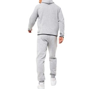 Conjunto de chándal de ajuste regular de algodón liso para invierno con logotipo personalizado, ropa de calle apilada, tecnología deportiva, forro polar a prueba de viento - Product Image 3