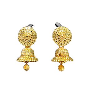 Juego de pendientes Quality Assure con diseño tradicional de 22CT, pendientes Jhumka chapados en oro, joyería para mujer, ropa de exportadores - Product Image 1