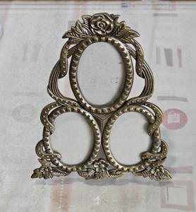 Beau cadre photo noir gravé floral 3 en 1 porte-photo décoratif pour souvenirs de cadeau de bureau à domicile de table - Product Image 2