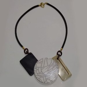 Nuevo collar de cuentas de resina con patrón redondo de moda, cuentas sueltas de La India para uso en joyería - Product Image 3