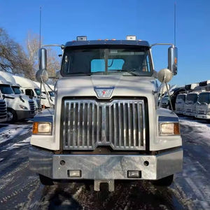 Tractor diésel 6x4 de servicio pesado para logística internacional, transporte de mercancías y transporte de carga. - Product Image 4