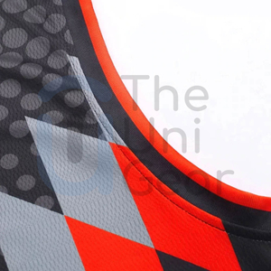 Services OEM Ensembles de vêtements de basketball pour adultes Haute qualité 100% polyester Évacuation de l'humidité Séchage rapide Respirant Uniforme de sport - Product Image 3