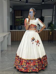 El último diseñador de algodón puro de rayón impreso Lehenga Choli por Fab Zone - Product Image 5