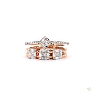 Bague en or et diamants de luxe pour femme, bijou raffiné intemporel, cadeau pour les mariages et les anniversaires - Product Image 2