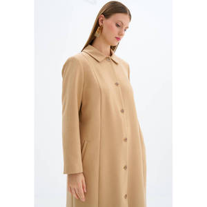 Manteau classique en tissu camel pour l'automne - Product Image 5