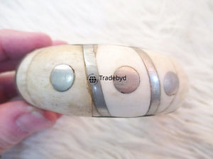 Brazalete con Incrustaciones de Hueso, Calidad Premium, Regalo Unisex, Accesorios de Lujo Hechos a Mano para Tiendas Boutique, Tradebyd - Product Image 5