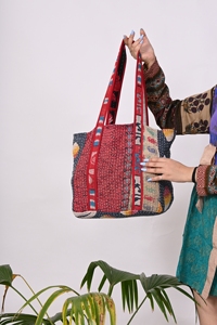 Indian Vintage Kantha <b>Large</b> Tote Carry <b>Bag</b> Kantha Cotton Ecofriendly Sturdy Artist Shopping Handmade Boho Grocery Beach - Product Image 4