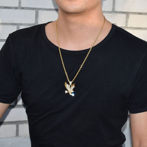 จี้นกอินทรีออกแบบด้วยเพชรโมอิสเจียระไนทรงกลมสีทอง10kt เข้มสำหรับเครื่องประดับชั้นดีสำหรับทุกเพศ - Product Image 5