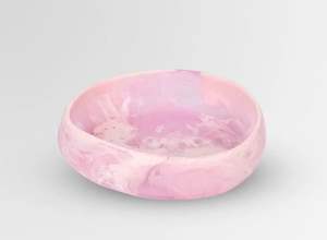 Soporte de resina para tazón de servir de diseño moderno con soporte de metal y diseño a la venta Producto gratis - Product Image 6