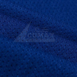 Último diseño nuevo estilo uniforme de fútbol de calidad premium color sólido transpirable uniforme de fútbol para la venta - Product Image 5