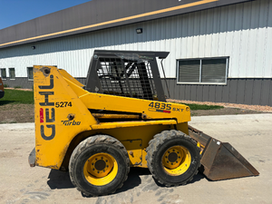 Venta al por Mayor de Cargadora Compacta Gehl 4835SXT RT135 con Motor Diésel de Alto Rendimiento, Sistema Totalmente Hidráulico, Gran Resistencia - Product Image 6