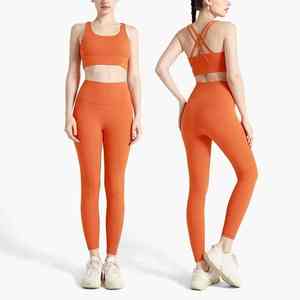 Ensemble de yoga pour femmes de haute qualité, nouveau style, décontracté, coupe régulière, 2 pièces, ensemble de yoga sans couture - Product Image 6