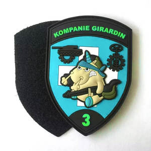 Parches de PVC personalizados, insignias de ropa, parche de goma de PVC, precio al por mayor, toalla de fábrica, venta directa, insignias de PVC con alfabeto de goma suave - Product Image 5