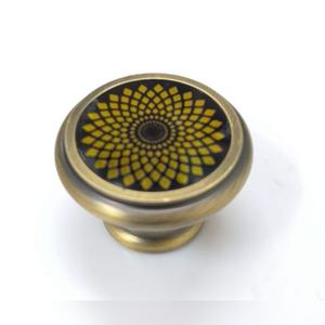 Decorative Sunflower Cabinet Knob Zinc Alloy Furniture Pull <b>Handle</b> Eco-Friendly Durable <b>Wardrobe</b> Kitchen Drawer Hardware Bulk - Product Image 3