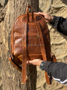 Mochila De piel auténtica hecha a mano para mujer, morral de cuero para oficina y viaje - Product Image 5