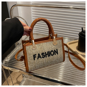 กระเป๋าสะพายไหล่กระเป๋าชายหาดสานหนัง PU มีสายคาดลำตัวสำหรับผู้หญิงขายส่งฤดูร้อน - Product Image 2