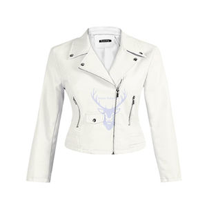 Chaqueta de Cuero de Invierno para Mujer de Alta Calidad con Detalle de Botones, Diseño Transpirable, Fabricada Profesionalmente en Pakistán - Product Image 4