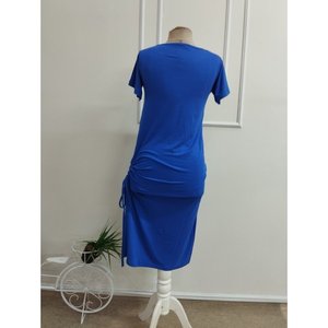 Vestido midi de viscosa de manga corta para mujer con detalles de corte láser en el busto y en las piernas y abertura fruncida profunda, 36600 - Azul Saks - Product Image 5