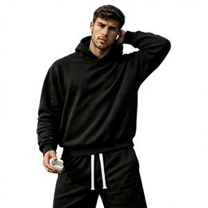 Ensemble sweat à capuche et short en chenille personnalisé haut de gamme, ensemble sweat à capuche et short personnalisé, ensemble survêtement personnalisé en tissu épais - Product Image 5