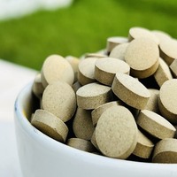 Suplemento Herbal Silvestre del Fabricante, Tabletas de Triphala 100% Naturales, Favorece la Claridad Mental, la Salud Intestinal y Ayuda a Eliminar Toxinas