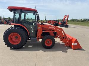 Nouveau tracteur MX4900HSTC 50 ch 4 roues motrices, tracteur utilitaire avec chargeur frontal et cabine fermée pour l'agriculture - Product Image 3