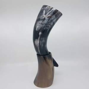 Cuerno vikingo de lujo para beber Artesanía de calidad premium con nuevas características elegantes - Product Image 4