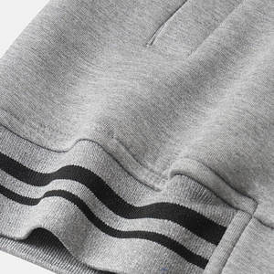 Cómodo invierno cálido hombres Letterman chaqueta a prueba de viento hombres Letterman chaqueta en precio razonable - Product Image 5