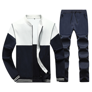 High Quality Customized Best Selling <b>Polyester</b> <b>Tracksuits</b> For Men Fashion Sports Wear Men <b>Polyester</b> <b>Tracksuits</b> Wholesale Custom - Product Image 4