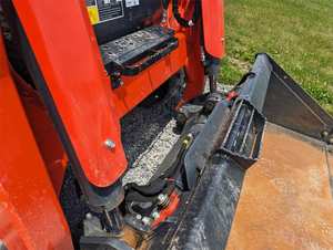 Chargeuse sur chenilles compacte haute performance 2023 Kubota SVL97-2 Skid Steer - Product Image 2